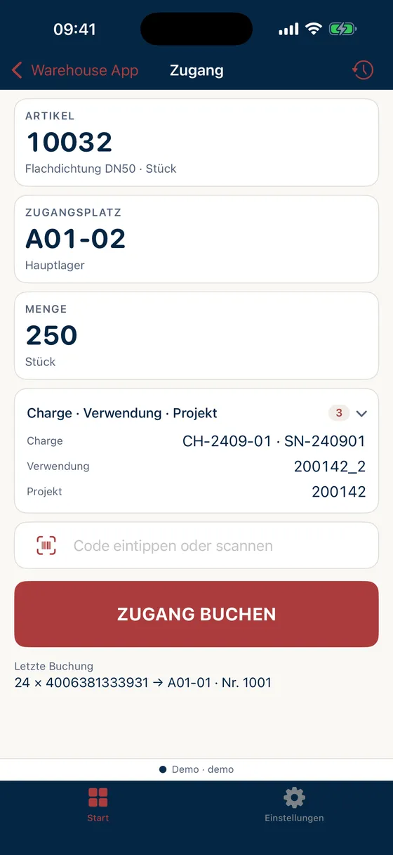 Zugangsmaske mit Artikel, Zugangsplatz und Menge in großen Kacheln; Charge, Verwendung und Projekt sind aus einem einzigen Gebinde-Etikett gefüllt